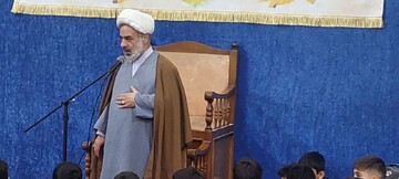 صبر و مقاومت عامل آشکار شدن باطن جبهه باطل است