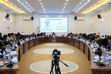 برگزاری جلسه تبیینی با حضور طلاب فعال یزدی در عرصه جهاد تبیین+ تصاویر