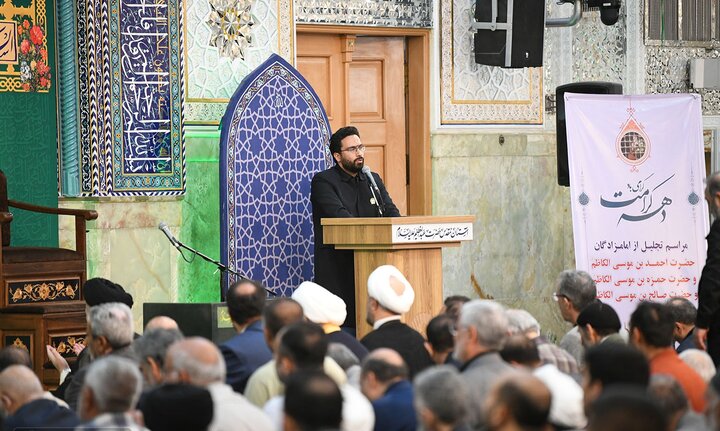 تصاویر/ مراسم چهلمین روز شهادت علیرضا بیات در حرم حضرت عبدالعظیم(ع)