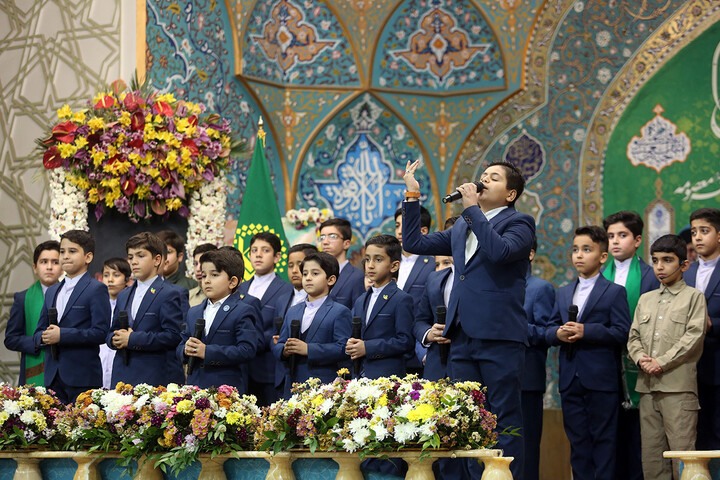 تصاویر/ مراسم گرامیداشت دریابان شهید تنگسیری در حرم مطهر حضرت فاطمه معصومه سلام الله علیها