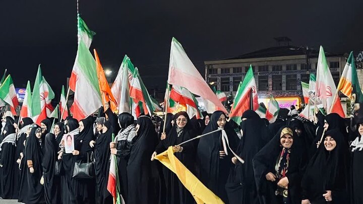 فیلم و تصاویر/ قدرت نمایی گردان کوثر سپاه ناحیه آمل در رژه باشکوه هفتم اردیبهشت