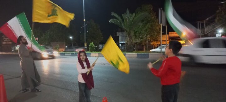 تصاویر/ خدمت رسانی موکب «ستاد پشتیبانی فرهنگی جبهه مقاومت بخش لاله آباد» در هفتم اردیبهشت