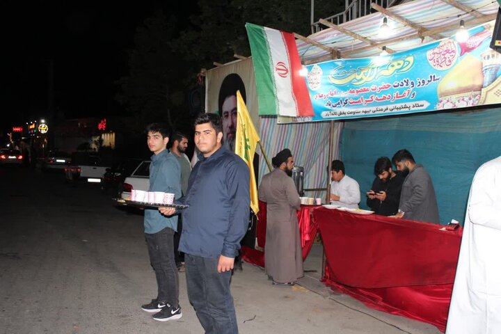تصاویر/ خدمت رسانی موکب «ستاد پشتیبانی فرهنگی جبهه مقاومت بخش لاله آباد» در هفتم اردیبهشت