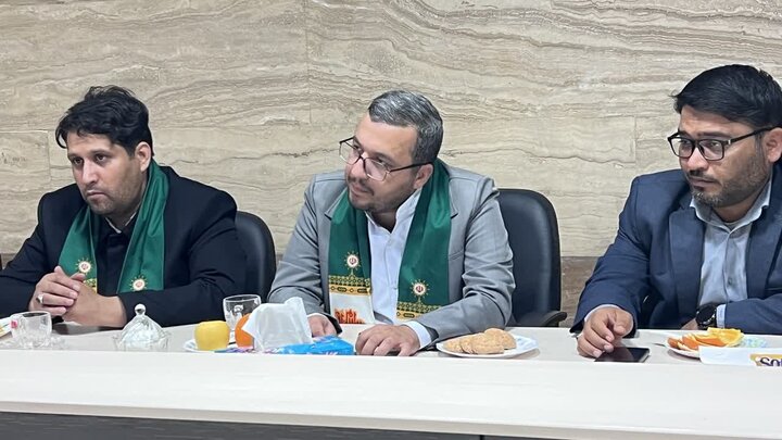 تصاویر/ حضور خدام رضوی در دفتر امام جمعه کنگان