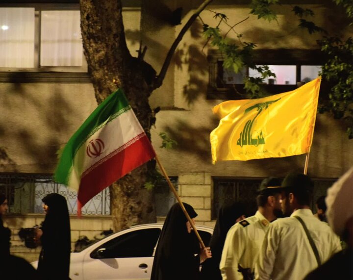 خدمت رسانی طلاب و اساتید خاتم الانبیاء (ص) بابل، در موکب «قائد شهید»