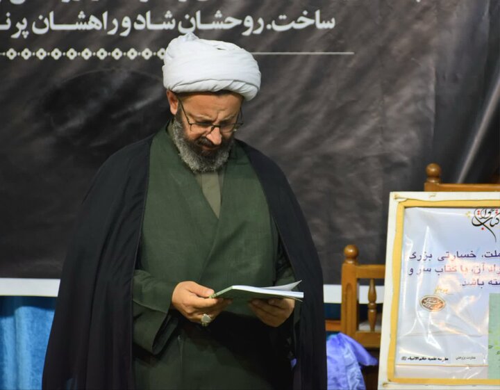 تصاویر / رونمایی از شماره سیزدهم نشریه اندیشه خاتم