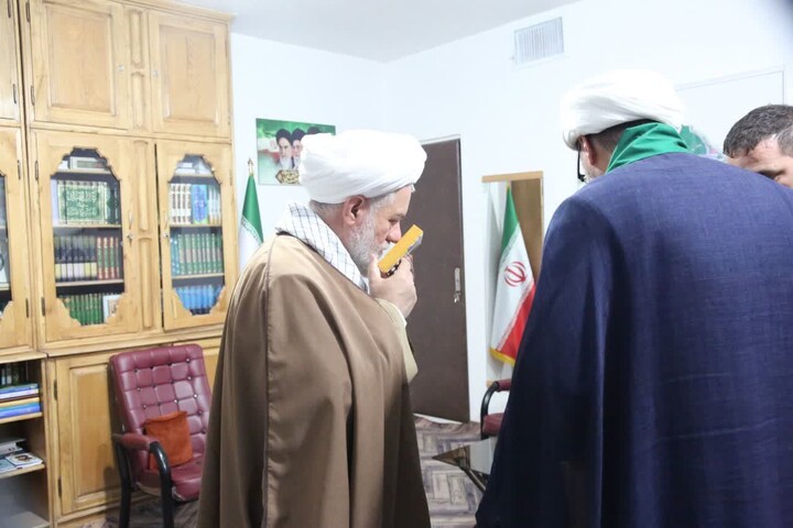 تصاویر / آیین استقبال از از پرچم مقدس حرم مطهر امام رضا علیه السلام در اسدآباد