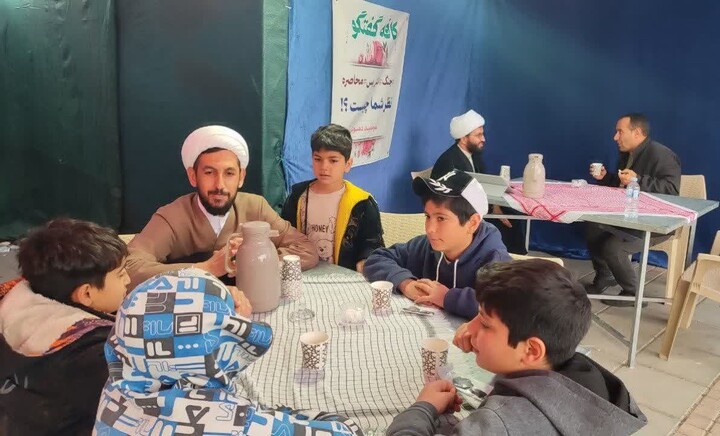 تصاویر/ فعالیت موکب طلاب و اساتید حوزه علمیه زنجان