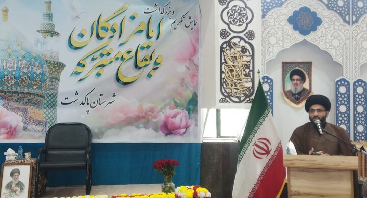 تصاویر/ مراسم بزرگداشت دهه کرامت در آستان مقدس امامزاده سید محمد (ع) پاکدشت