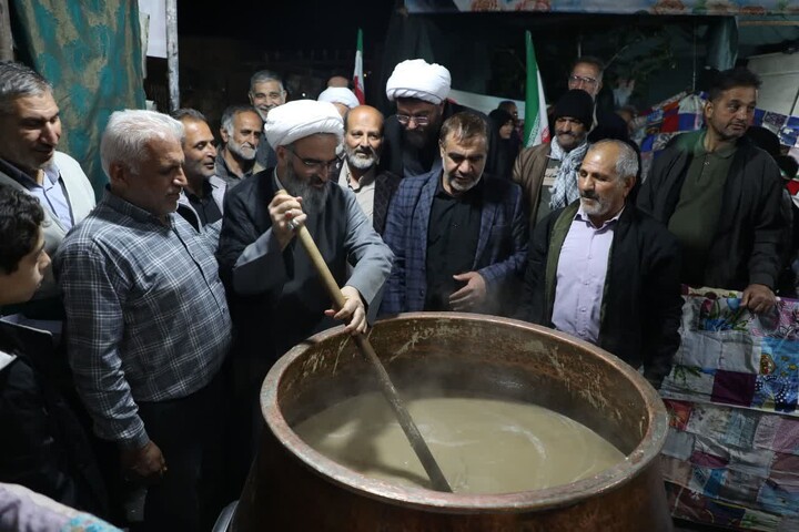 تصاویر/ بازدید نماینده ولی‌فقیه در استان از مواکب شهر سمنان