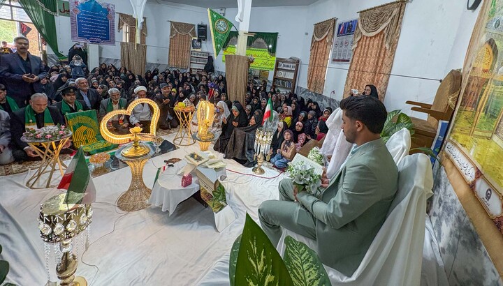 تصاویر| کاروان زیر آسمان خورشید در امامزاده داوود به همراه ازدواج یک زوج جوان