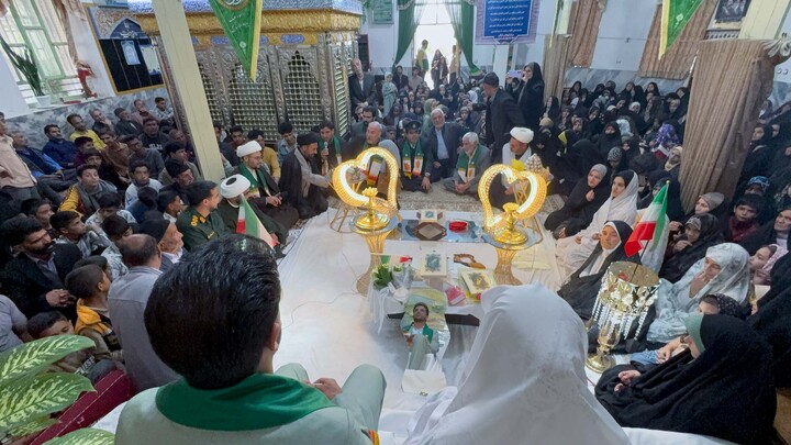 تصاویر| کاروان زیر آسمان خورشید در امامزاده داوود به همراه ازدواج یک زوج جوان