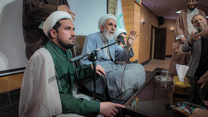 تصاویر/ نشست تحلیلی‌ـ‌تبیینی حجت‌الاسلام والمسلمین مهدی طائب ویژه مبلغین