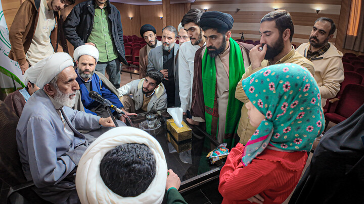 تصاویر/ نشست تحلیلی‌ـ‌تبیینی حجت‌الاسلام والمسلمین مهدی طائب ویژه مبلغین