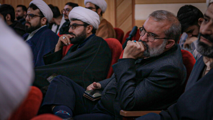 تصاویر/ نشست تحلیلی‌ـ‌تبیینی حجت‌الاسلام والمسلمین مهدی طائب ویژه مبلغین