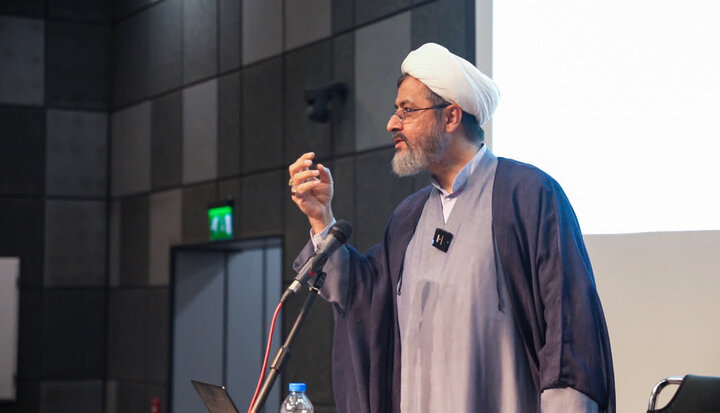 تصاویر/ برگزاری دوره توانمندسازی کنشگری فضای مجازی برای مبلغان مدارس تهران در ایوان ری