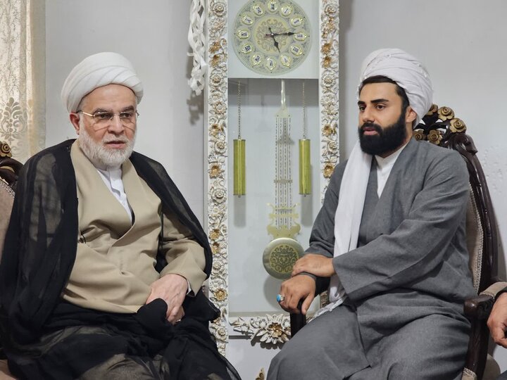 تصاویر/ دیدار نماینده ولی فقیه در کردستان با روحانیون سنندج