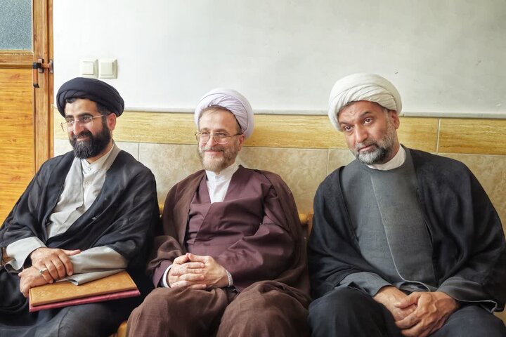 تصاویر/ دیدار و تکریم حجت‌الاسلام والمسلمین مهدی کافی احمد آبادی