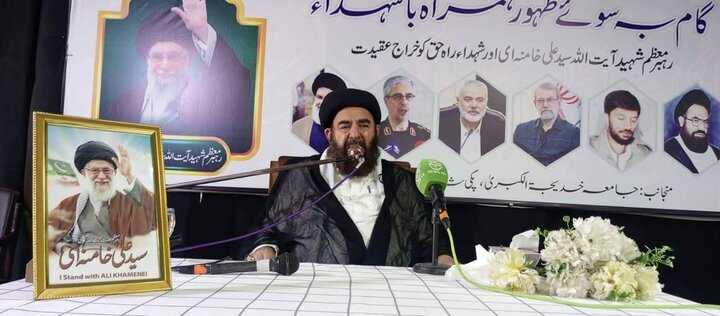 شہید رہبر نے اپنی بصیرت اور قربانی سے قوم کو ایک نئی حیات عطا کی، علامہ افتخار نقوی
