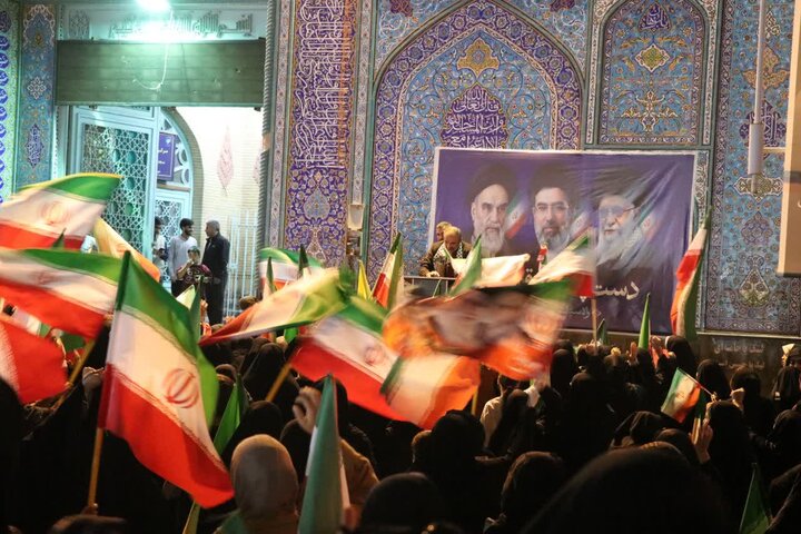 تصاویر/ شصتمین اجتماع شبانه مردمی در قرچک