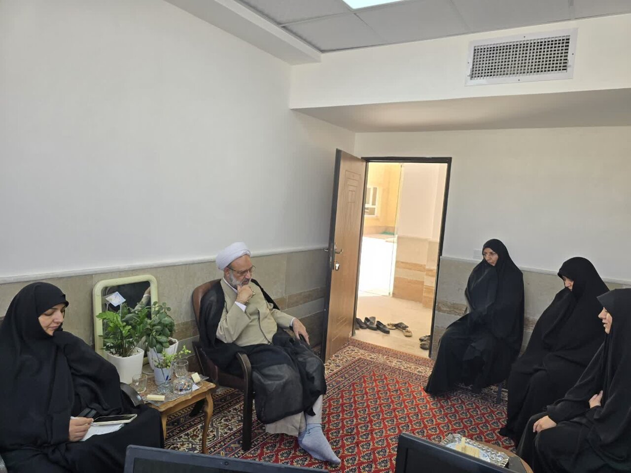 پایش میدانی مدیر حوزه علمیه خواهران استان یزد از مدرسه علمیه ریحانه‌الرسول (س)