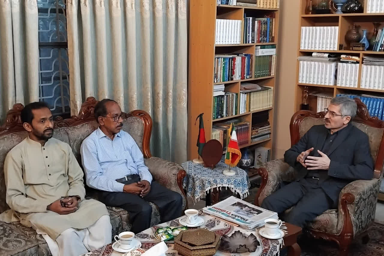 ইরান-বাংলাদেশ যৌথ বৈঠক: যুদ্ধের আইনি জটিলতা নিয়ে মতবিনিময়