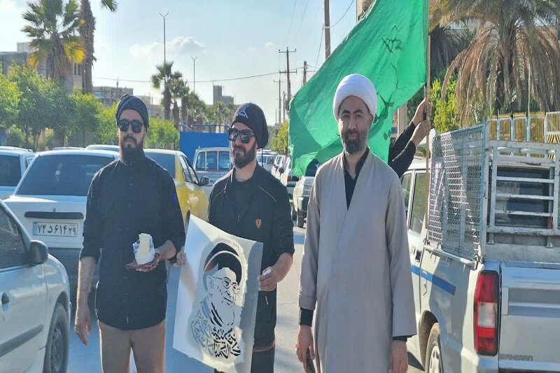 حضور پررنگ طلاب و اساتید مدرسه علمیه باقرالعلوم(ع) سرپل ذهاب در تجمعات مردمی «نحن منتقمون» +تصاویر
