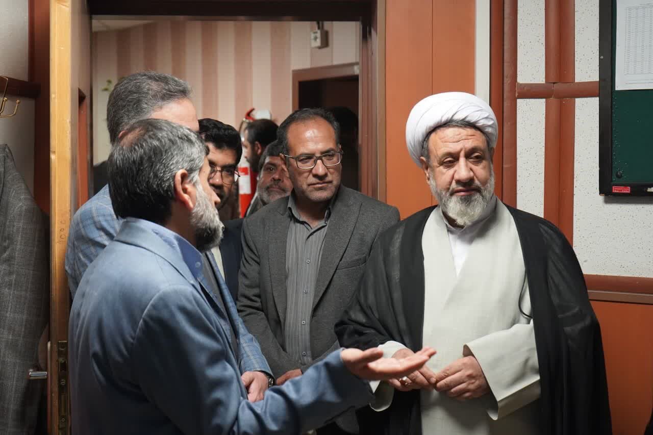 تصاویر/ بازدید امام جمعه کرمان از صدا و سیما