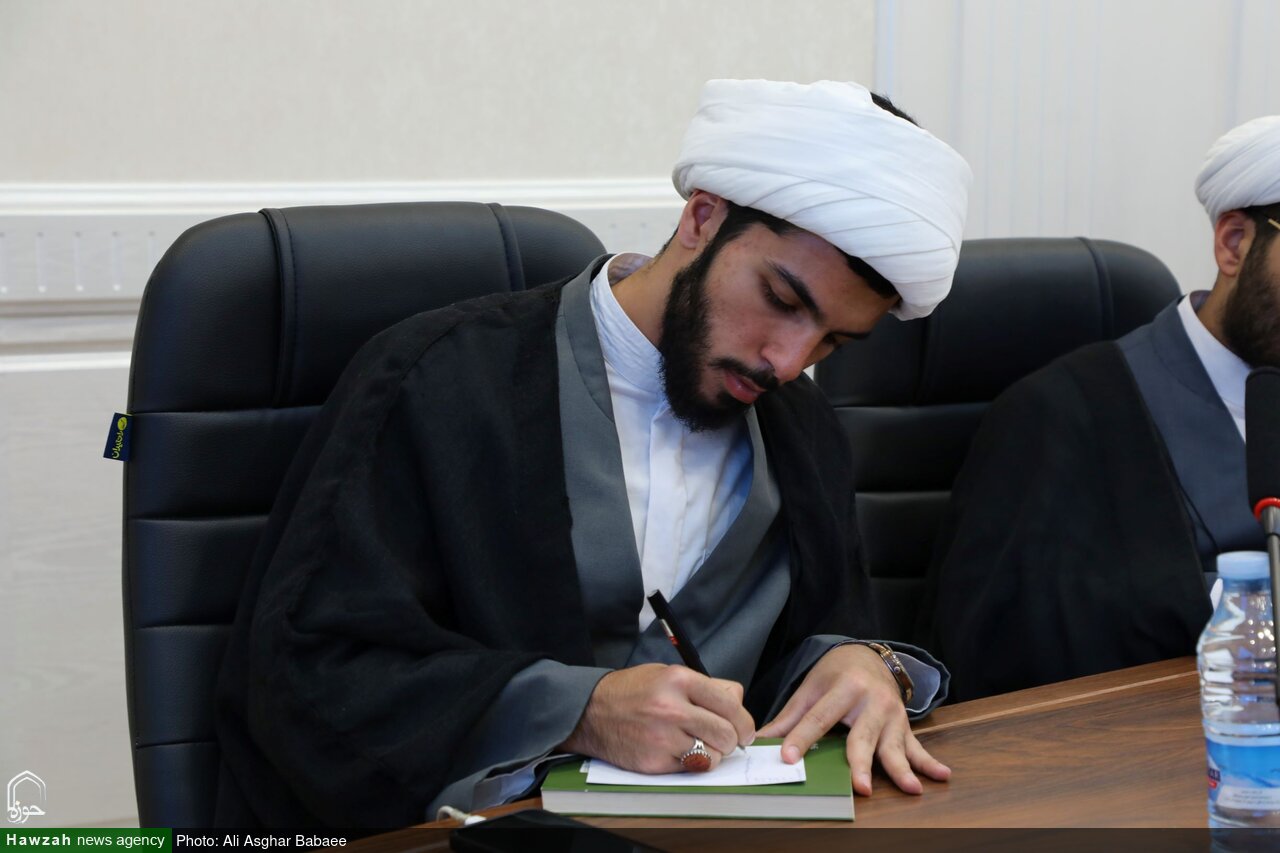 برگزاری جلسه تبیینی با حضور طلاب مجاهد در عرصه جهاد تبیین+ تصاویر