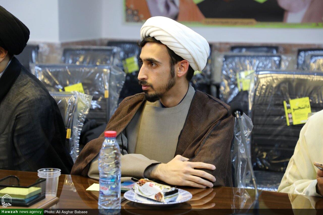 کارگاه یک روزه «معماری معنی» در حوزه علمیه استان یزد برگزار شد + تصاویر