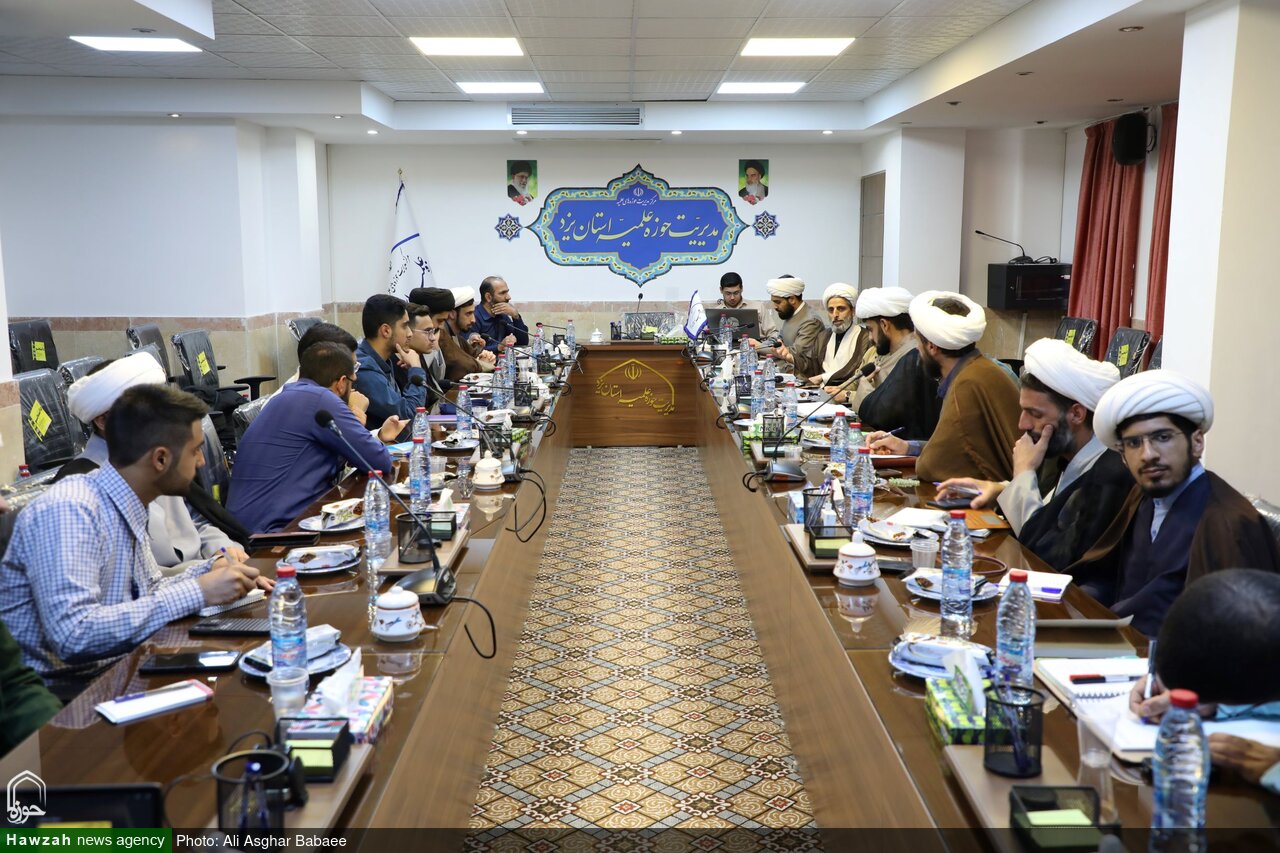 کارگاه یک روزه «معماری معنی» در حوزه علمیه استان یزد برگزار شد + تصاویر