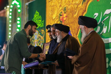 تصاویر جشن ولادت حضرت علی بن موسی الرضا(ع) در مسجد جمکران