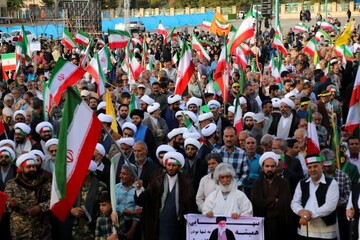 فیلم| رزمایش جانفدایان امام رضایی در کرمانی