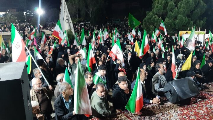 تصاویر:پنجاه ونهمین تجمع شبانه مردم قمضربا حضورکاروان زیرسایه خورشید