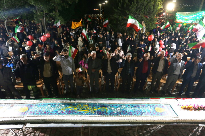 تصاویر / پنجاه‌ ونهمین شب حماسه حضور اصفهانی‌ها و جشن میلاد امام رضا(ع)