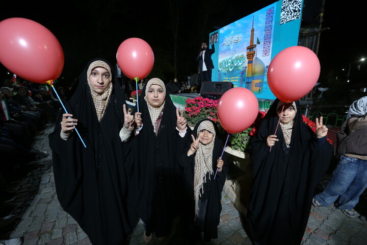 تصاویر / پنجاه‌ ونهمین شب حماسه حضور اصفهانی‌ها و جشن میلاد امام رضا(ع)