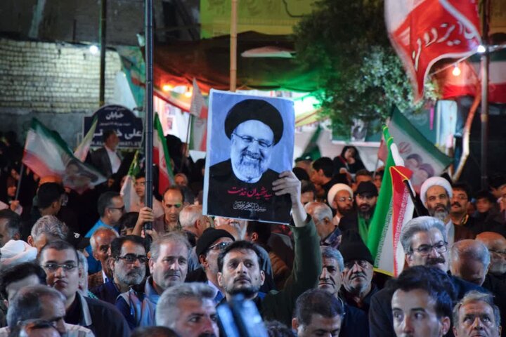 تصاویر:پثجاه و نهمین اجتماع شبانه مردم آران وبیدگل در دفاع از وطن
