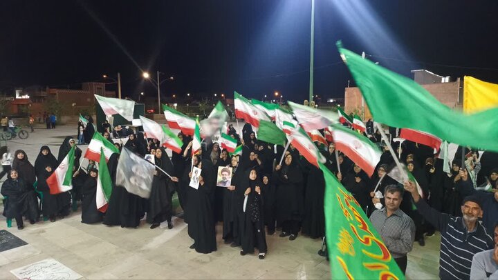 تصاویر:تجمع بزرگ امام رضایی به یتدرهبرشهیپ انقلاب  دربخش کویرات