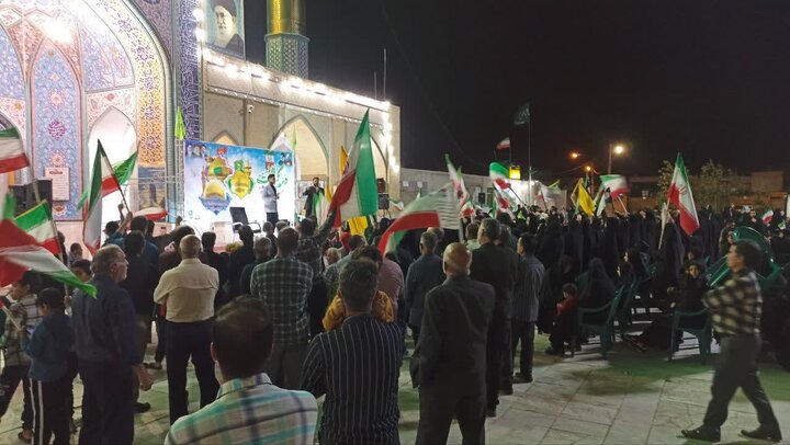 تصاویر:تجمع بزرگ امام رضایی به یتدرهبرشهیپ انقلاب  دربخش کویرات