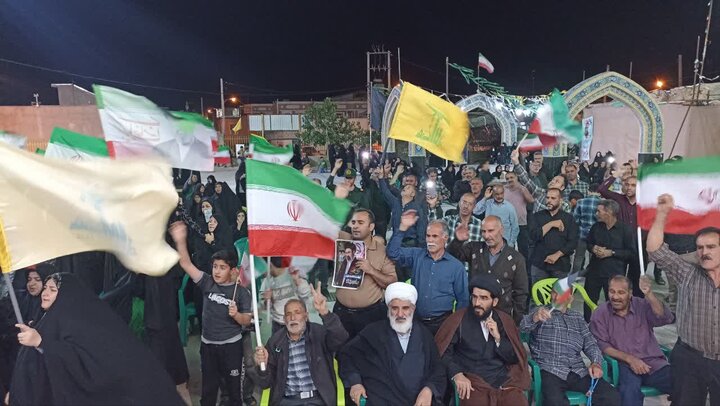 تصاویر:تجمع بزرگ امام رضایی به یتدرهبرشهیپ انقلاب  دربخش کویرات