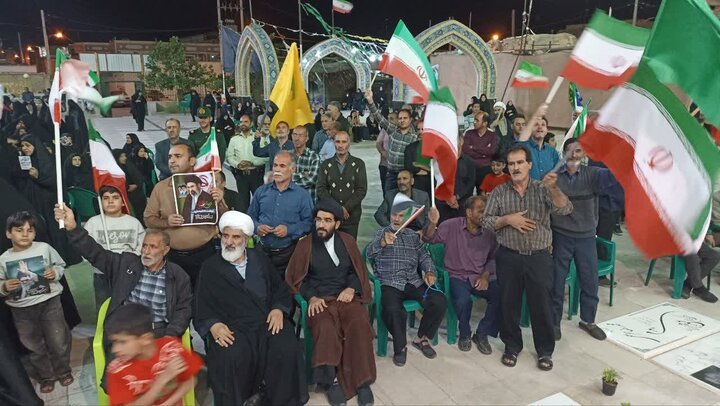 تصاویر:تجمع بزرگ امام رضایی به یتدرهبرشهیپ انقلاب  دربخش کویرات