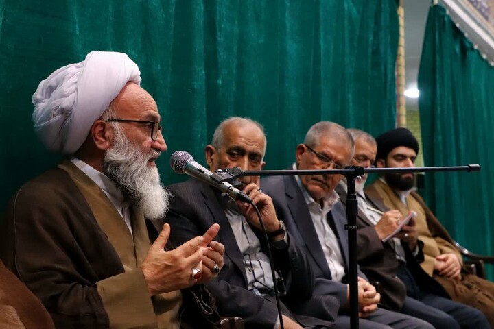 نشست تخصصی بامحوریت بررسی و تحلیل حوادث اخیر کشور به میزبانی عضو مجلس خبرگان رهبری