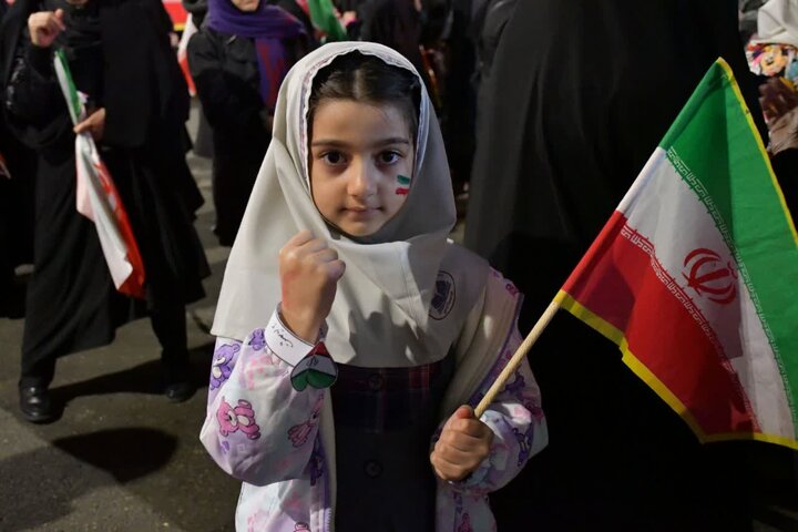 تصاویر/ پنجاه و نهمین حضور باشکوه مردم شهرستان سلماس در حمایت از فرماندهی کل قوا