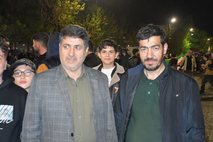 تصاویر/ پنجاه و نهمین حضور باشکوه مردم شهرستان سلماس در حمایت از فرماندهی کل قوا