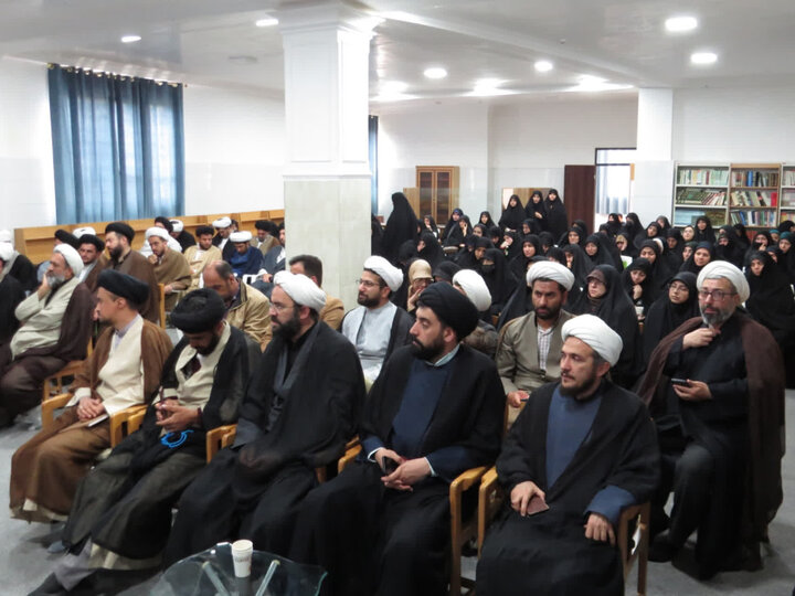 تصاویر/ نشست  قرارگاه جنگ ترکیبی بلاغ مبین شهرستان خوی