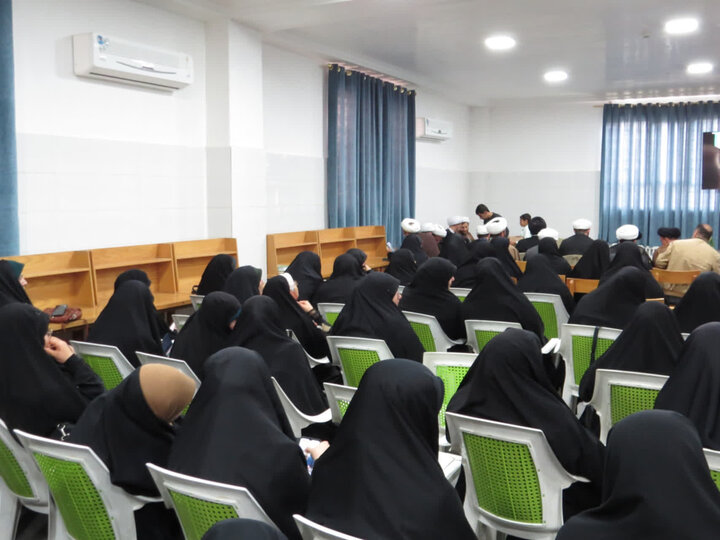 تصاویر/ نشست  قرارگاه جنگ ترکیبی بلاغ مبین شهرستان خوی