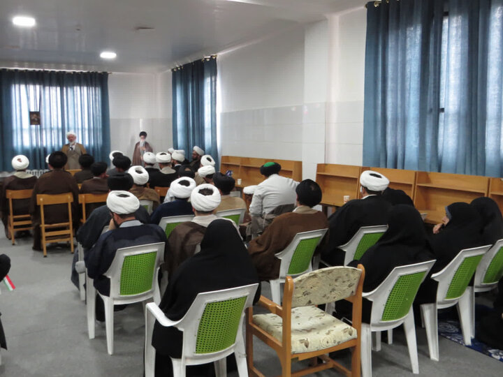 تصاویر/ نشست  قرارگاه جنگ ترکیبی بلاغ مبین شهرستان خوی