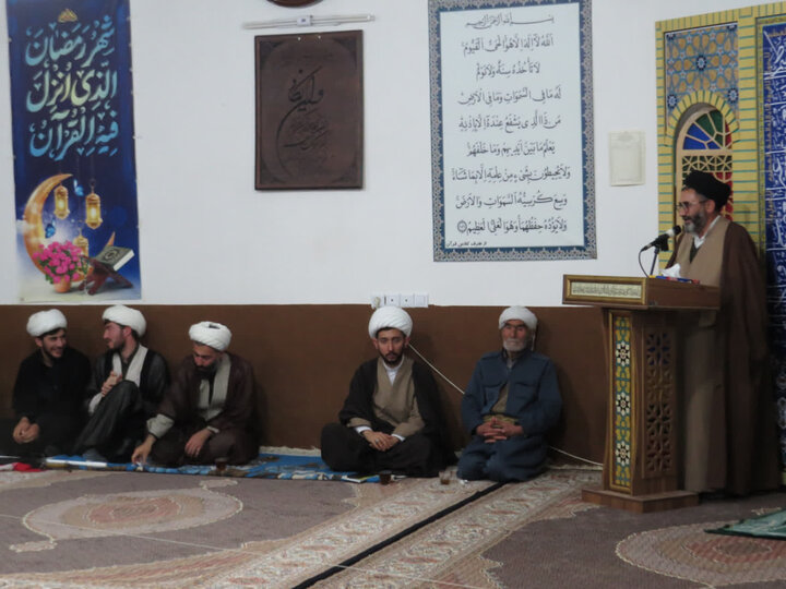 تصاویر/ حضور تبلیغی و تبیینی طلاب و اساتید مدارس علمیه خوی در روستاهای این شهرستان