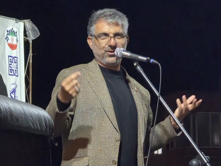 تصاویر/ نمایش وحدت ملی در پنجاه و نهمین تجمع حمایتی شهرستان ماکو از نیروهای مسلح