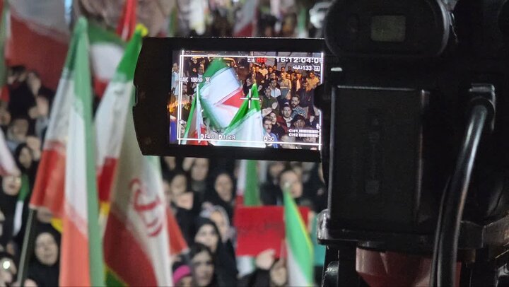 تصاویر/ نمایش وحدت ملی در پنجاه و نهمین تجمع حمایتی شهرستان ماکو از نیروهای مسلح
